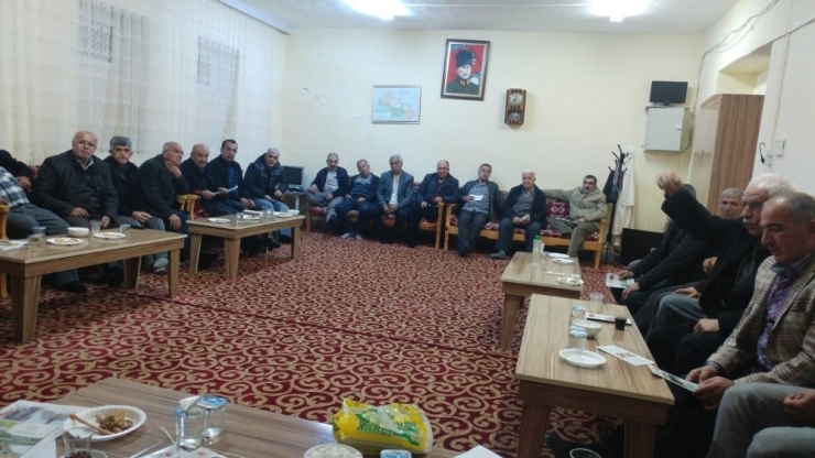 İl Müdürü Kadıoğlu Çiftçiler İle Bir Araya Geldi