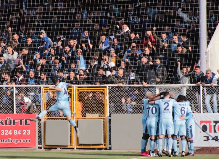Tff 1. Lig: Keçiörengücü:1 - Adana Demirspor: 3 (Maç Sonucu)