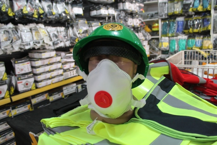 Korona Virüsü Diyarbakır’da Maskeyi Karaborsaya Düşürdü