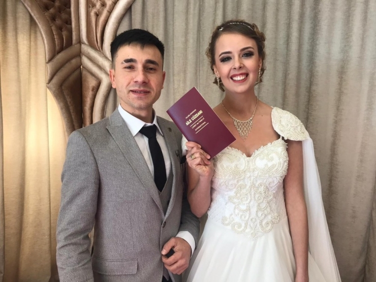 02.02.2020 Tarihinde Dünya Evine Girdiler