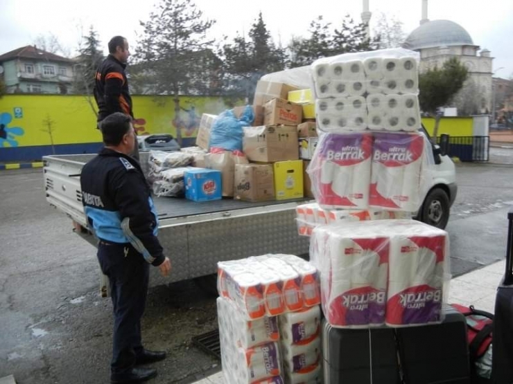 Perşembeli Öğrenciler Deprem Bölgesi İçin Seferber Oldu