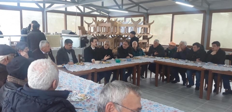 Kaymakam Açıkgöz İle Demir, Çamaltı Köyünü Ziyaret Etti