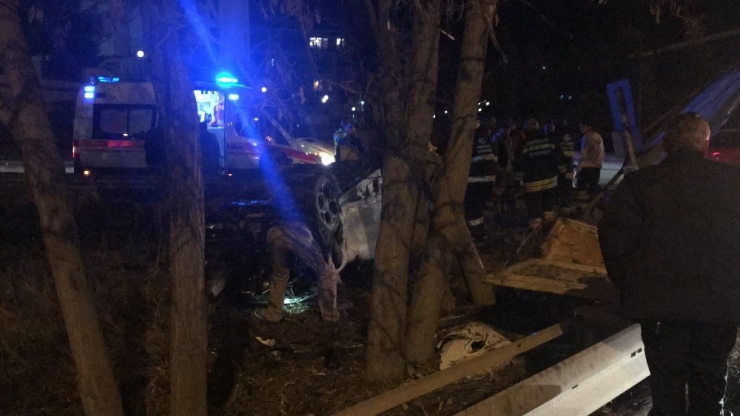 Otomobil Takla Attı: 2 Yaralı