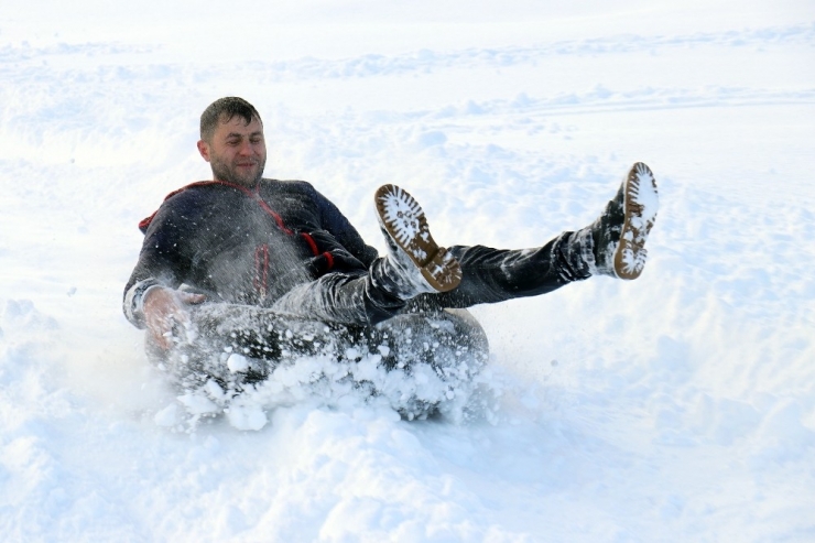 Zigana Dağı Yarıyıl Tatilinde Doldu Taştı