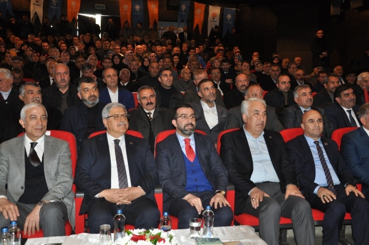 Kars’ta Ak Parti 2020 Yılının İlk Danışma Meclisi Toplantısı’nı Yaptı