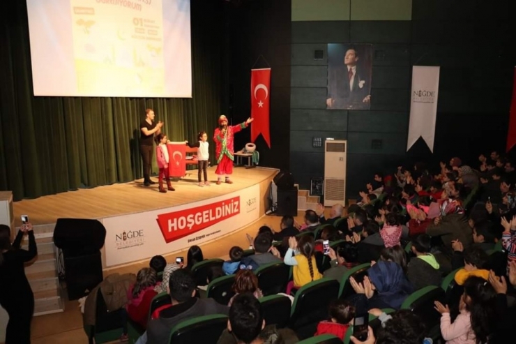 Niğde’de ‘Peygamberimi Öğreniyorum’ Programına Yoğun İlgi