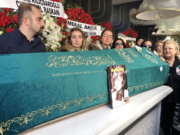 Yeşilcam’ın Ömercik’i Son Yolculuğuna Uğurlandı