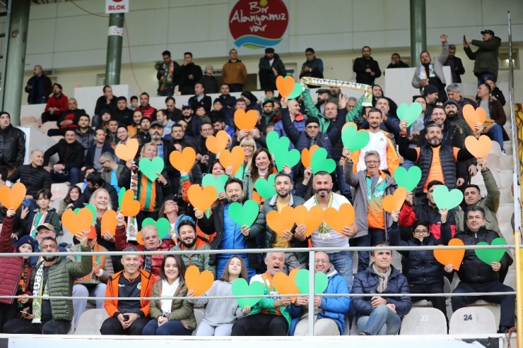 Süper Lig: Alanyaspor: 1 - Yeni Malatyaspor: 0 (İlk Yarı)