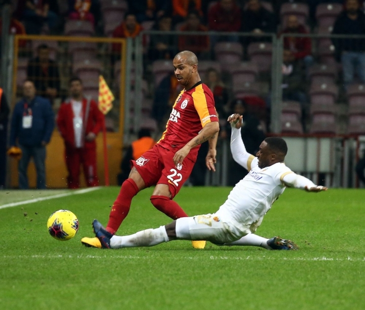 Süper Lig: Galatasaray: 2 - Kayserispor: 0 (İlk Yarı)