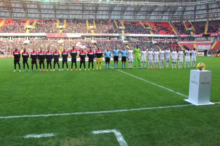 Süper Lig: Gaziantep Fk: 1 - Sivasspor: 0 (Maç Devam Ediyor)