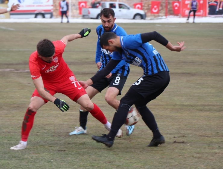 Nevşehir Belediyespor: 0 Karacabey Belediyespor: 0