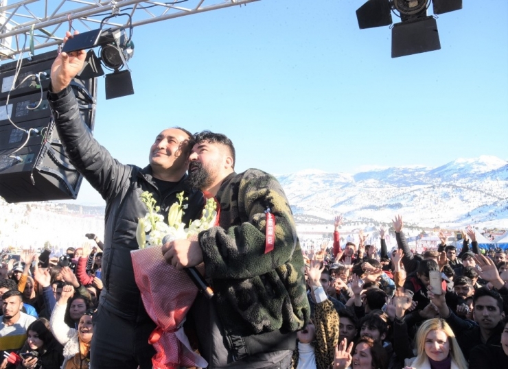 Toroslar Kar Festivali’nde Eypio Rüzgarı Esti