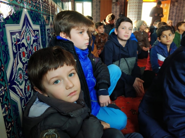 ‘Haydi Çocuklar Camiye’ Projesinin Yunusemre İlçe Töreni Yapıldı