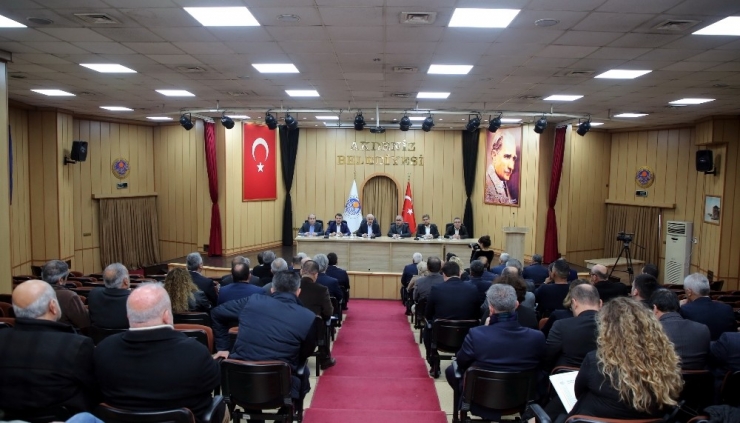 Başkan Gültak, Muhtarların Sorun Ve Taleplerini Dinledi