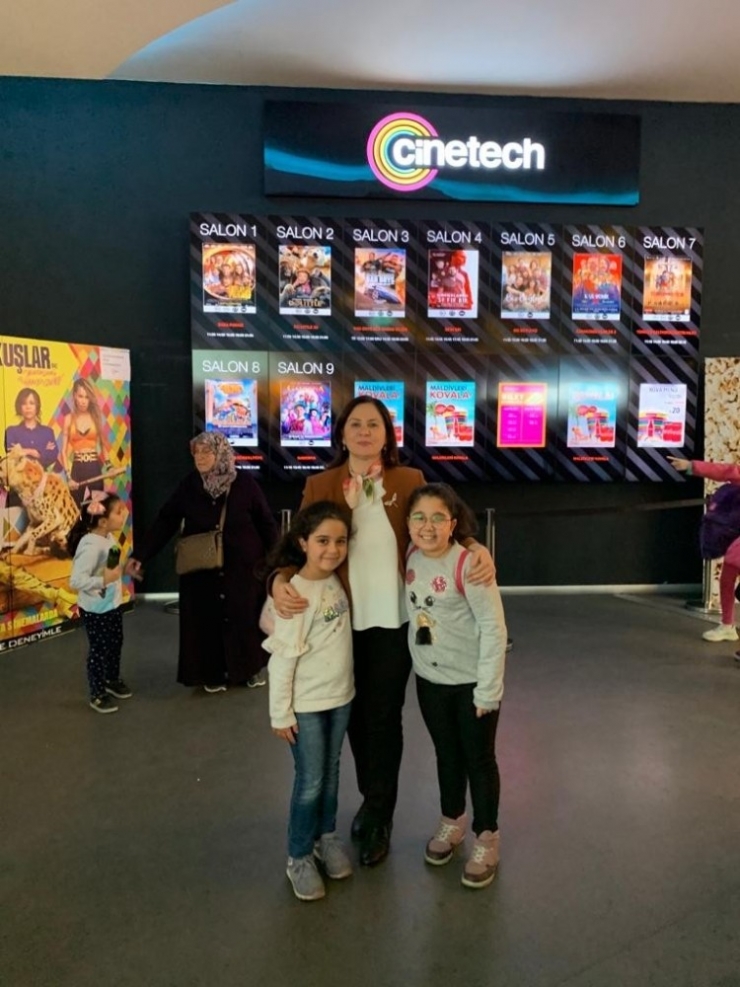 Talasemili Çocuklar Sinemada Buluştu