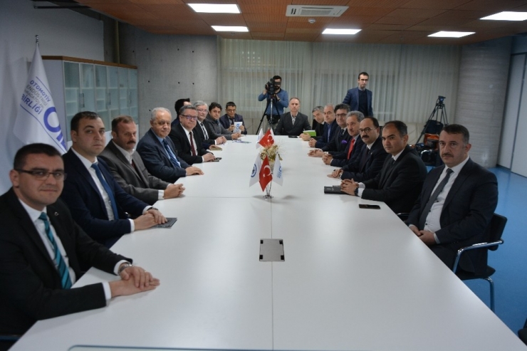 Türkiye’nin İlk Elektrikli Araçlar Dalı Yeni Eğitim Öğretim Yılında Bursa’da Oluşturulacak