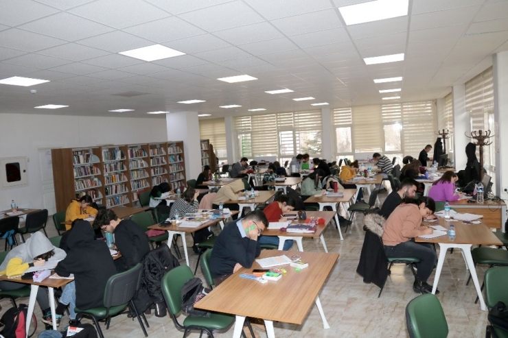 Çankaya’nın Kütüphaneleri Yeni Döneme Hazır