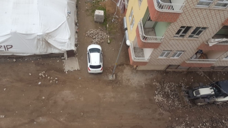 ‘Baba Akü Yok’ Sahnesi Gerçek Oldu