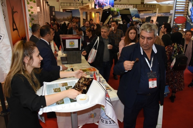 Tarsus, Emıtt Fuarı’nda İlgi Odağı Oldu
