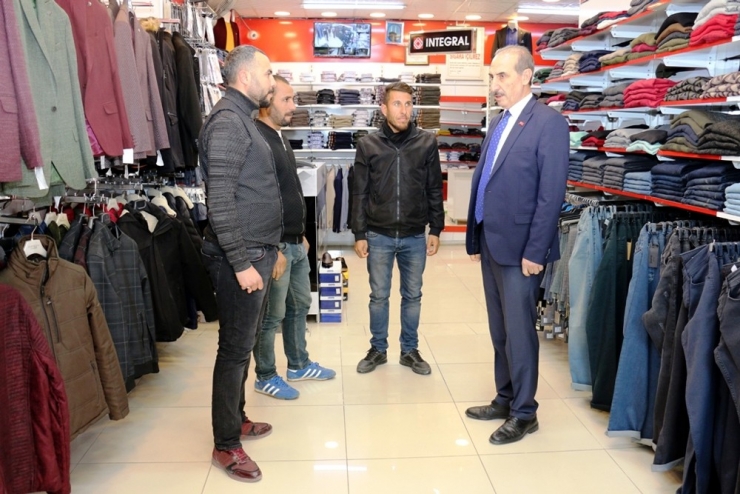 Yalçınkaya Esnaf Ziyaretlerini Sürdürüyor