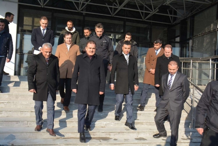 Vali Akbıyık, Yeni Öğretmenevini Denetledi