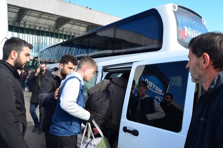 Evden Kaçan Üç Kafadar Evlerinden 140 Kilometre Uzakta Yakalandı