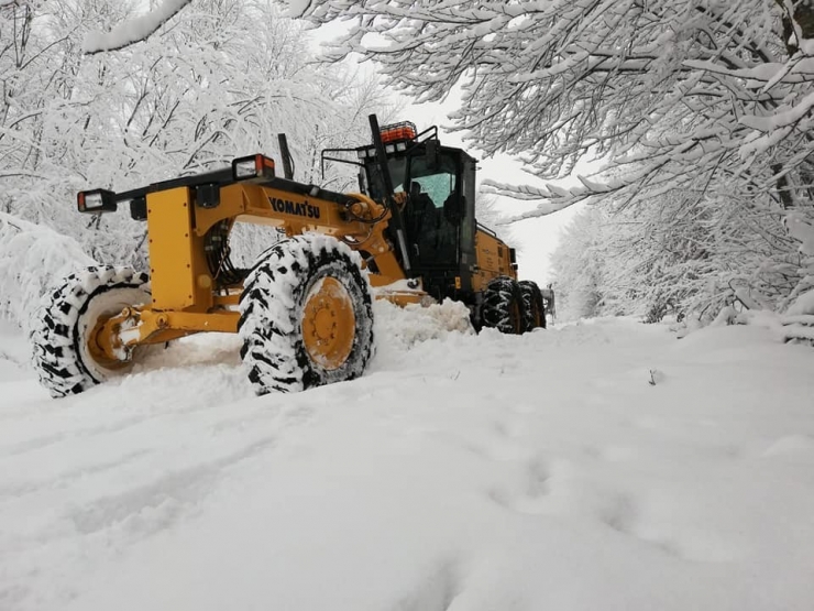 Karabük’te Kapalı Köy Yolları Açıldı