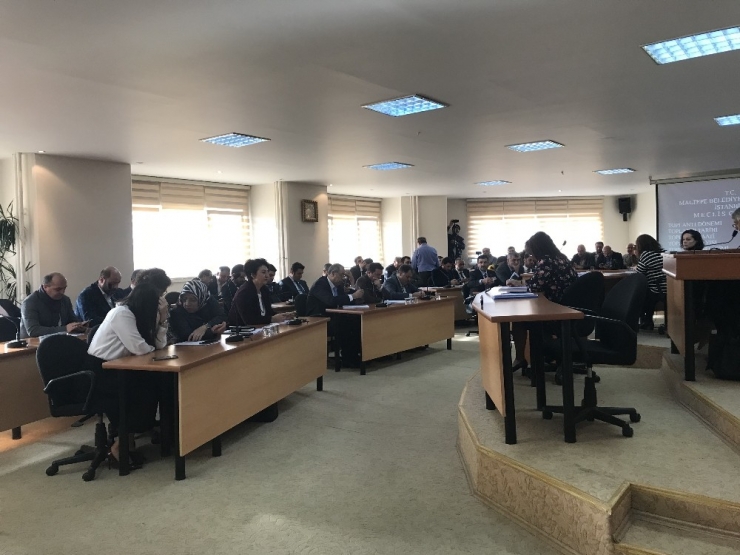 Elazığ Depreminde Hayatını Kaybedenler Maltepe’de Anıldı