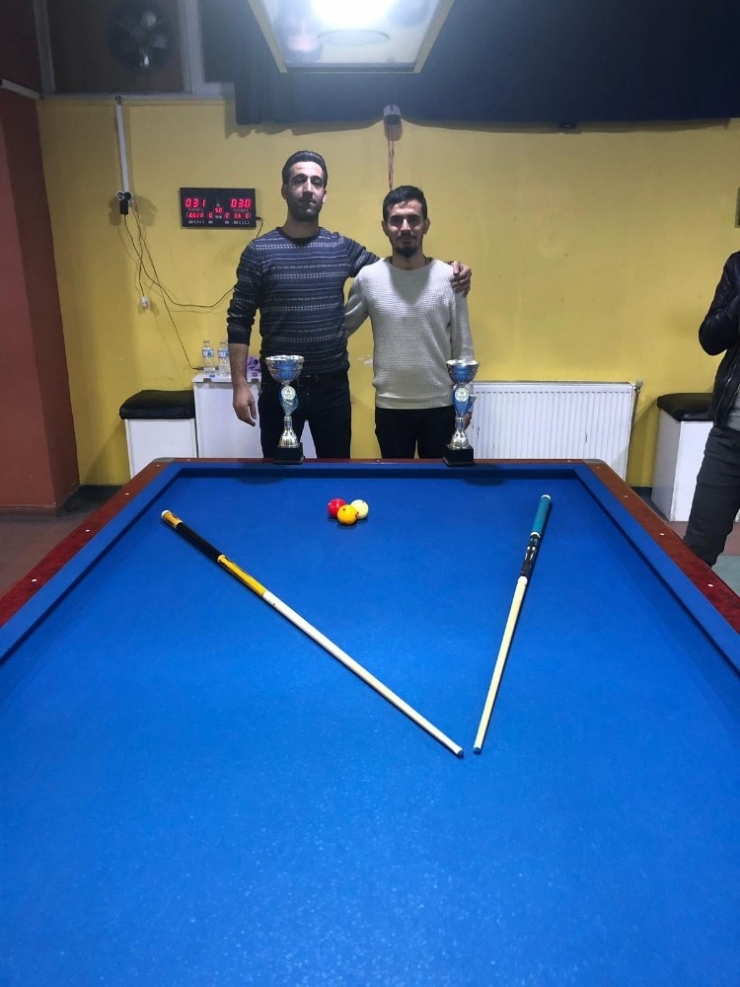 Bulanık’ta ‘3 Bant Bilardo Turnuvası’ Sona Erdi
