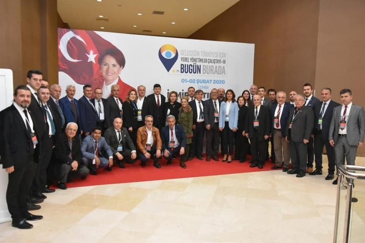 Başkan Özcan, Yerel Yönetimler Çalıştayı’na Katıldı