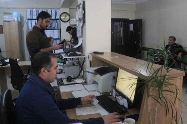 Van’daki Noterlerde Banka Ve Kredi Kartıyla Ödeme Dönemi