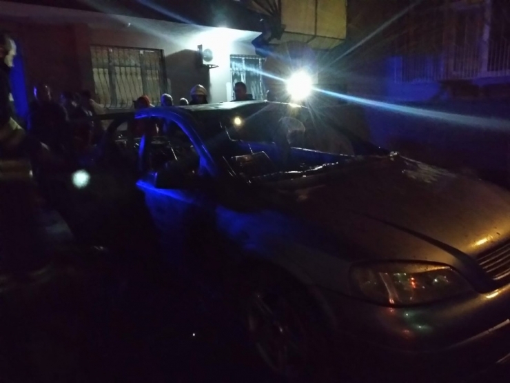 Park Halindeki Otomobil Yandı