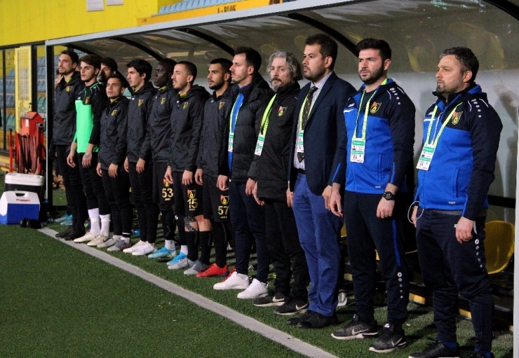 Tff 1. Lig: İstanbulspor: 2 - Ümraniyespor: 1