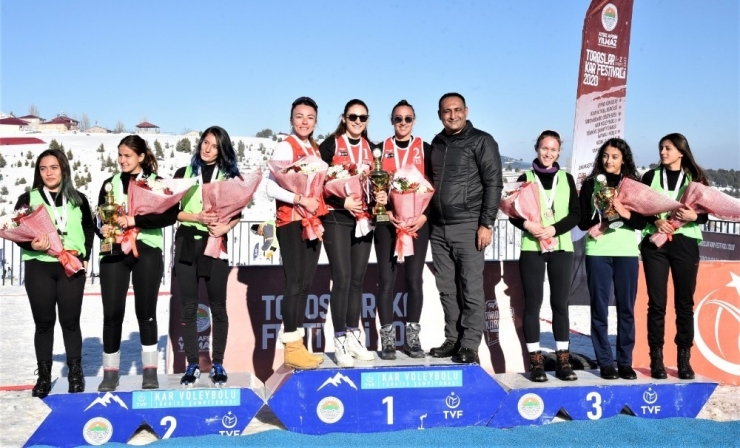 Toroslar Kar Festivali Sona Erdi