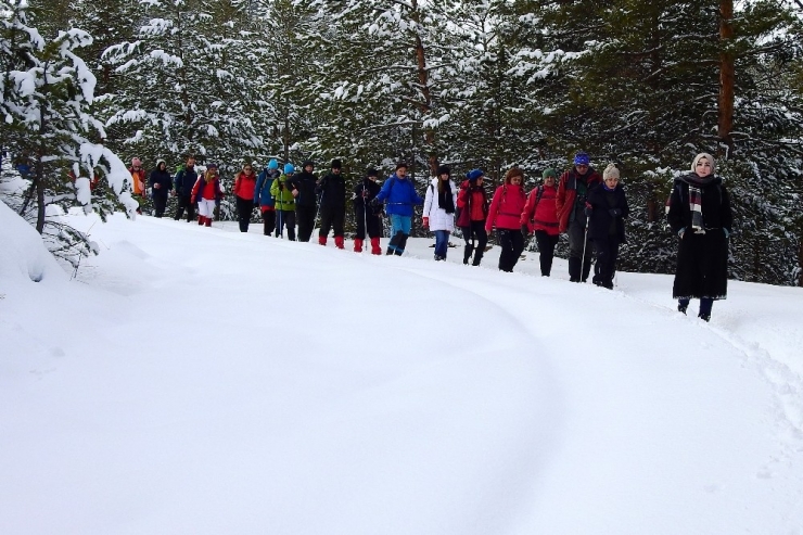 Gümüşhaneli, Trabzonlu Ve Samsunlu Dağcılardan Kar Yürüyüşü