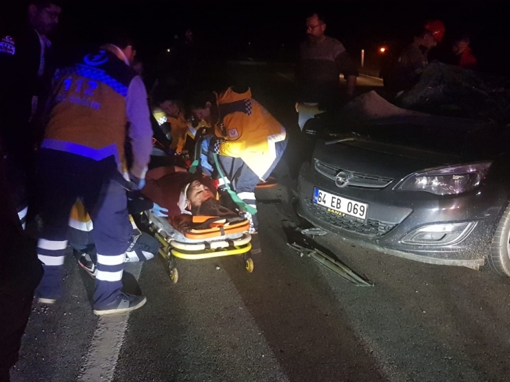 Tıra Çarpan Otomobilde Can Pazarı