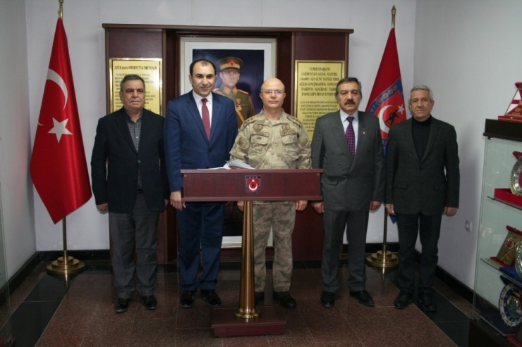 Vanesob Başkanı Berge’den Kolordu Komutanı İlbaş’a Ziyaret