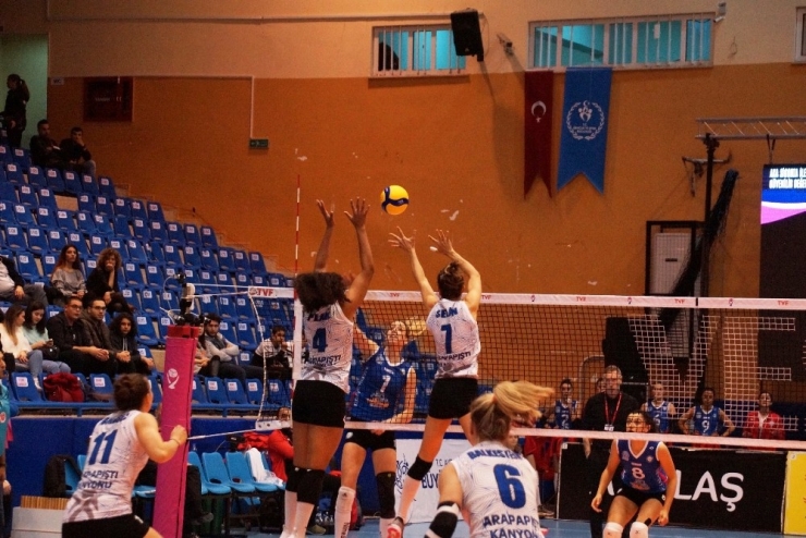 Vestel Venüs Sultanlar Ligi: Aydın Büyükşehir Belediyespor: 3 - Nilüfer Belediyespor: 1