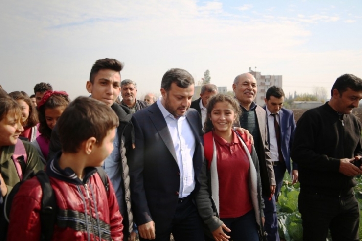 Okul Yolu Asfaltlandı