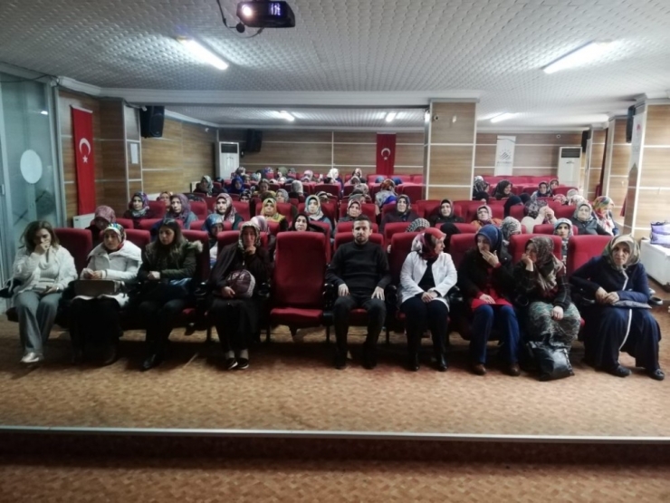 Togem’li Kadınlara Temel Afet Bilinci Anlatıldı