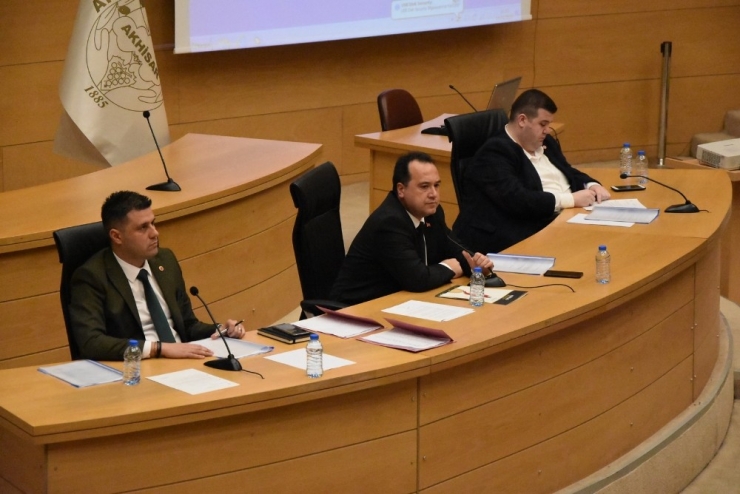 Akhisar’da Belediye İşçisinin Yüzü Gülecek