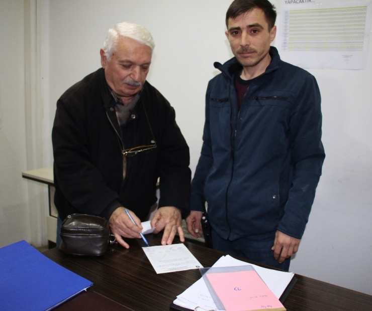 Otobüstün İndikten Sonra Şoku Yaşadı, Kabusu Sevince Dönüştü