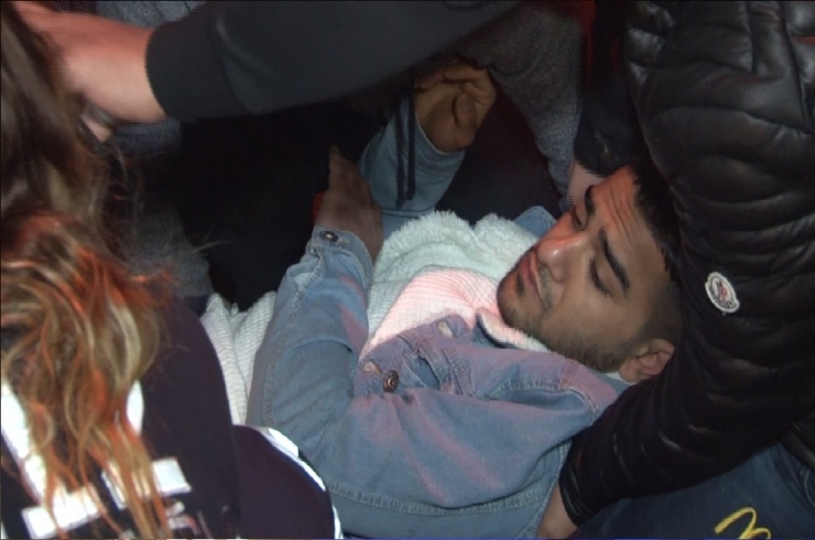 İtfaiye Eri El Frenini Çekmeyi Unuttu: 3 Kişi Ezildi