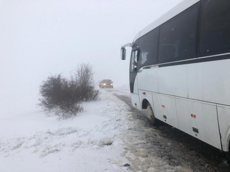 Bünyan’da Kar Yağışı Etkisini Sürdürüyor