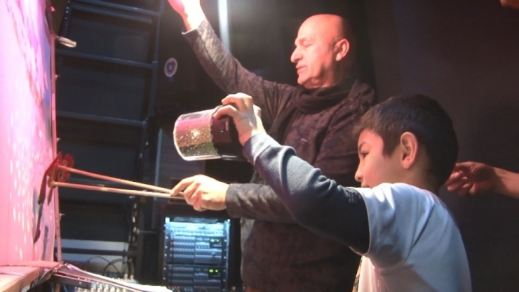 Babadan Oğula Karagöz Ve Hacivat Sanatı