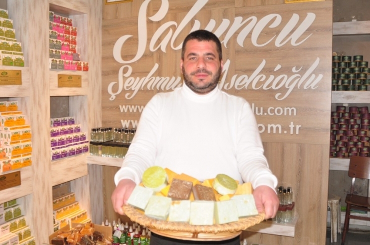 Korona Virüsüne Karşı Önleyici Özelliği Var Dedi, Doğal Sabunları Çin’e Gönderdi