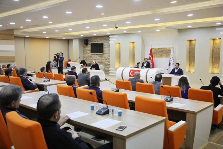 Başkan Şerifoğulları,"eski Yapıları Bir An Önce Dönüştürmenin Gayreti İçinde Olacağız"