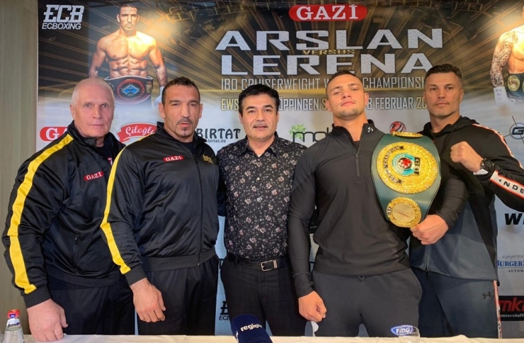 Fırat Arslan Dev Maç Öncesi Rakibiyle Buluştu