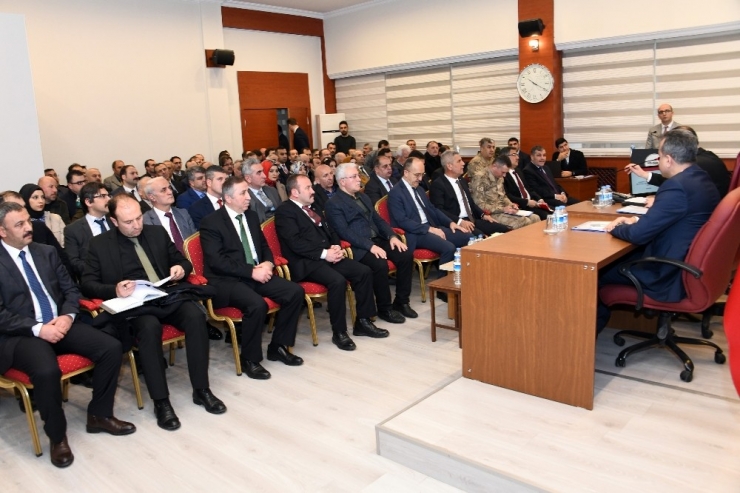 Gümüşhane’de Okul Güvenlik Toplantısı Yapıldı