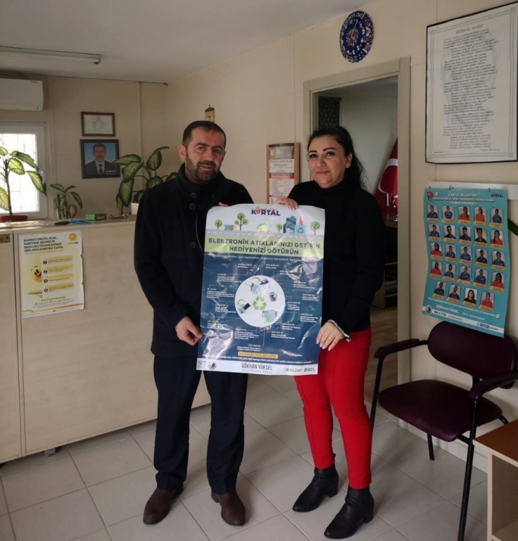 Kartal Belediyesi Başlattığı Geri Dönüşüm Kampanyası İle Otizme Dikkat Çekiyor